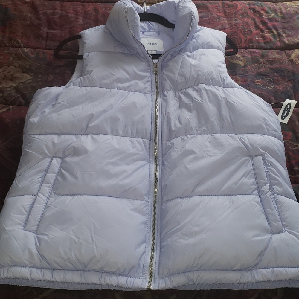 Old Navy Frost Free Puffer Vest